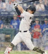 【豪快26号！(🔥`･ω･´)🔥】⚾ 村上宗隆・ 161キロ粉砕弾で日本人新人最多を更新のサムネイル